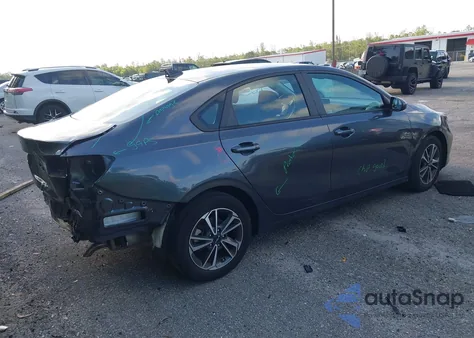 2023 Kia Forte Lxs z USA, uszkodzony, nr VIN 3KPF24AD9PE640318